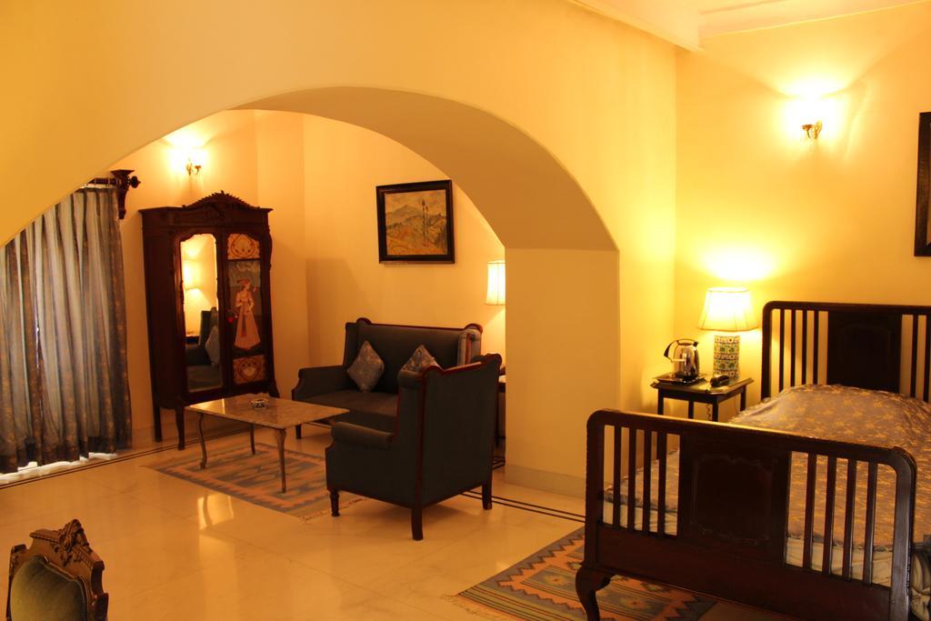 Brijraj Bhawan Palace Hotel كوتا المظهر الخارجي الصورة